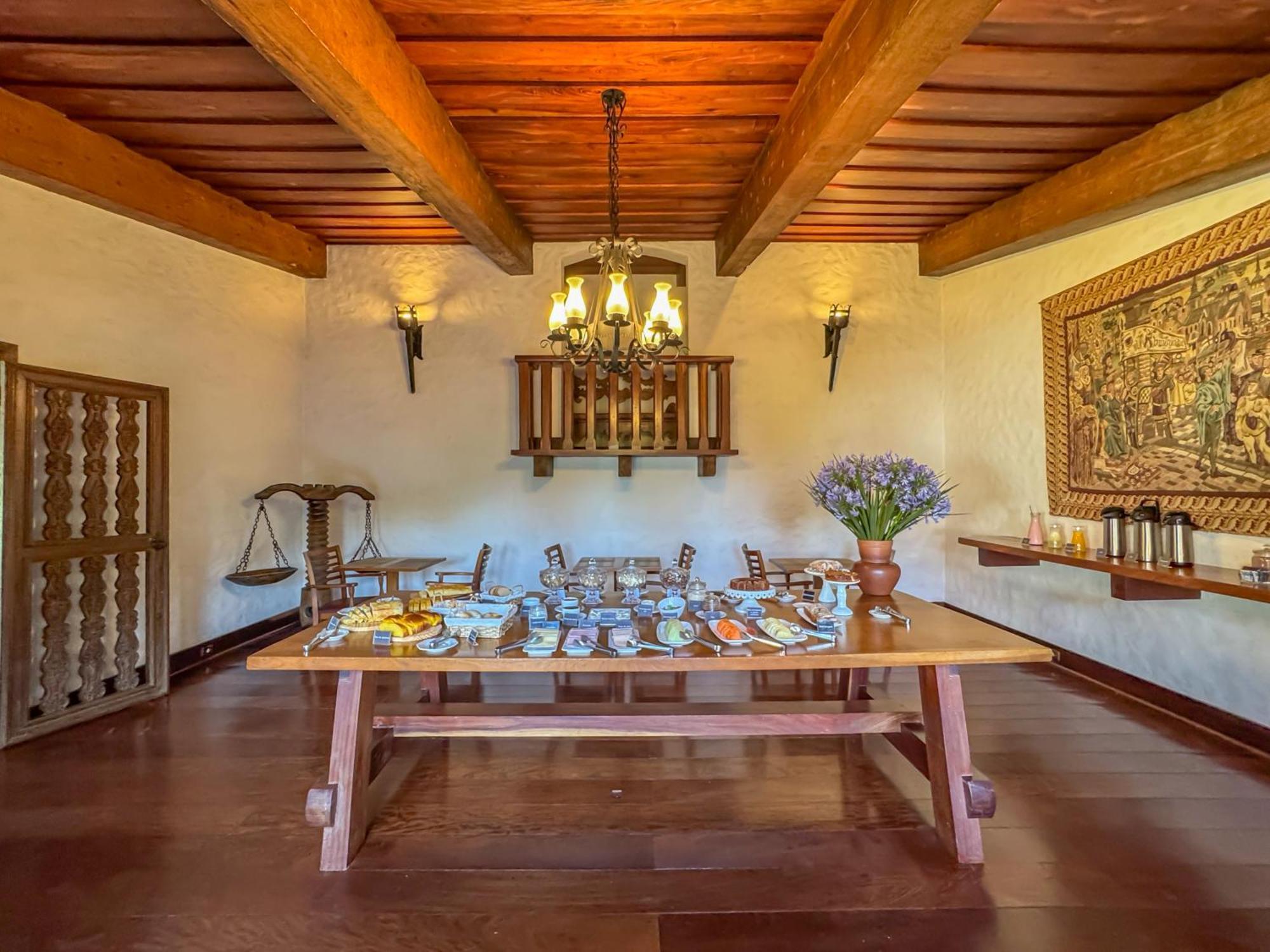 賓館 Mansao Nacional Inn Campos do Jordão